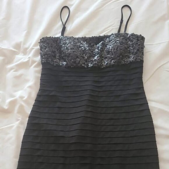 Black Calvin Klein Dress with perfect touch of sparkle - Picture 1 of 3